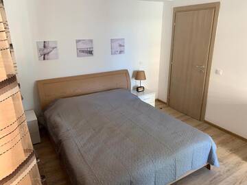 Фото номера Апартаменты с 1 спальней Апарт-отели Snagov Lake Suites г. Снагов 34