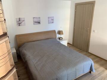Фото номера Апартаменты с 1 спальней Апарт-отели Snagov Lake Suites г. Снагов 14