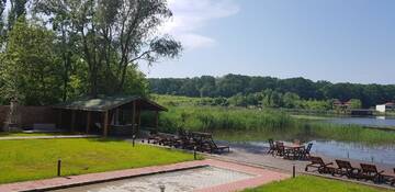 Фото номера Апартаменты с 1 спальней Апарт-отели Snagov Lake Suites г. Снагов 24