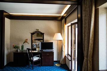 Фото номера Стандартный двухместный номер с 1 кроватью Курортные отели Hotel Snagov Club г. Снагов 11
